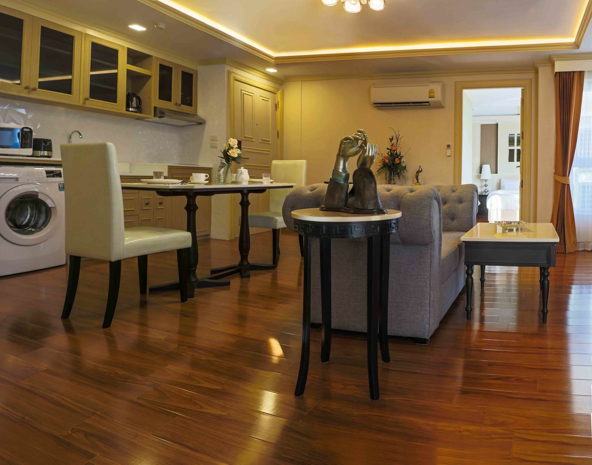 Aspira Hana Executive Apartment Thonglor Bangkok Exterior photo